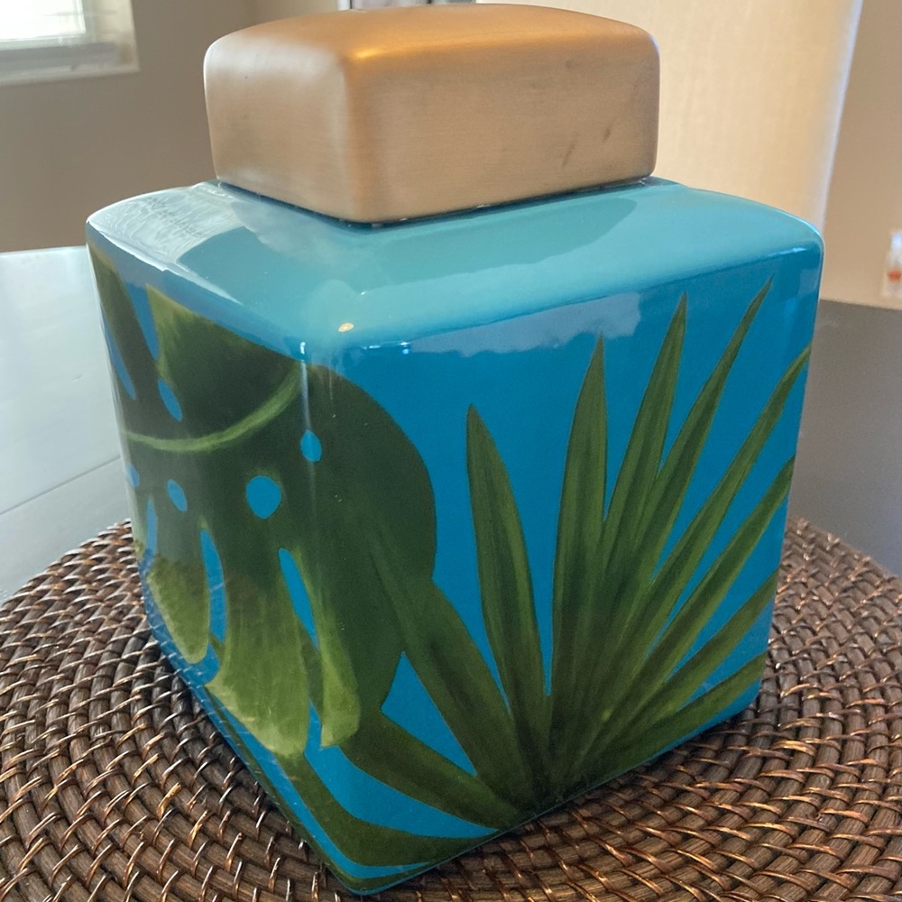 Tropical Decor